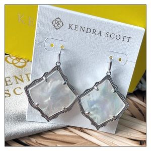 Kendra Scott Silver Kirsten Ivory MOP Drop Earring